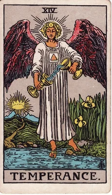 XIV. Умеренность — Стрелец. Колода Райдера—Уэйта, 1909